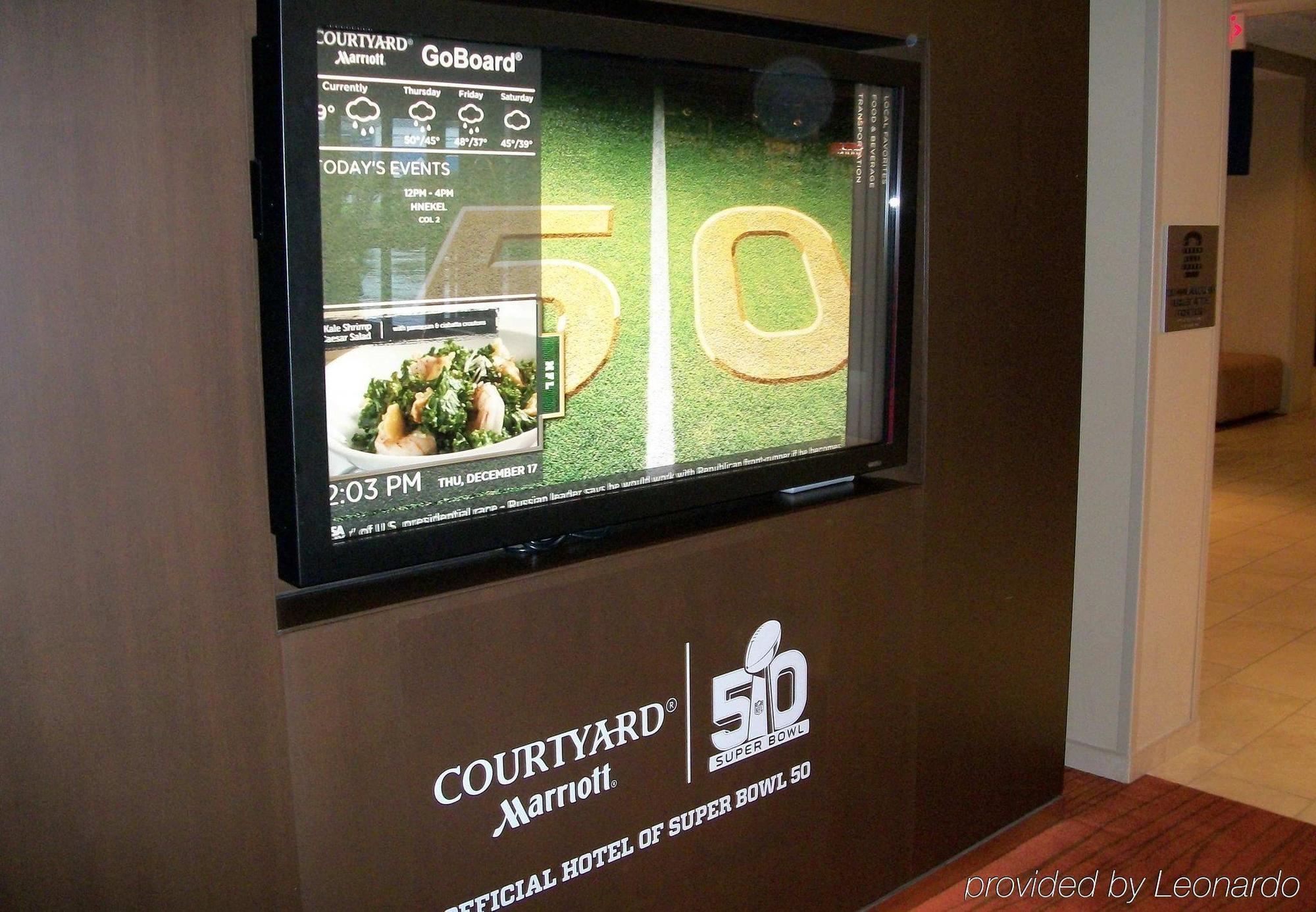 Courtyard By Marriott Portland Airport Hotel Екстериор снимка