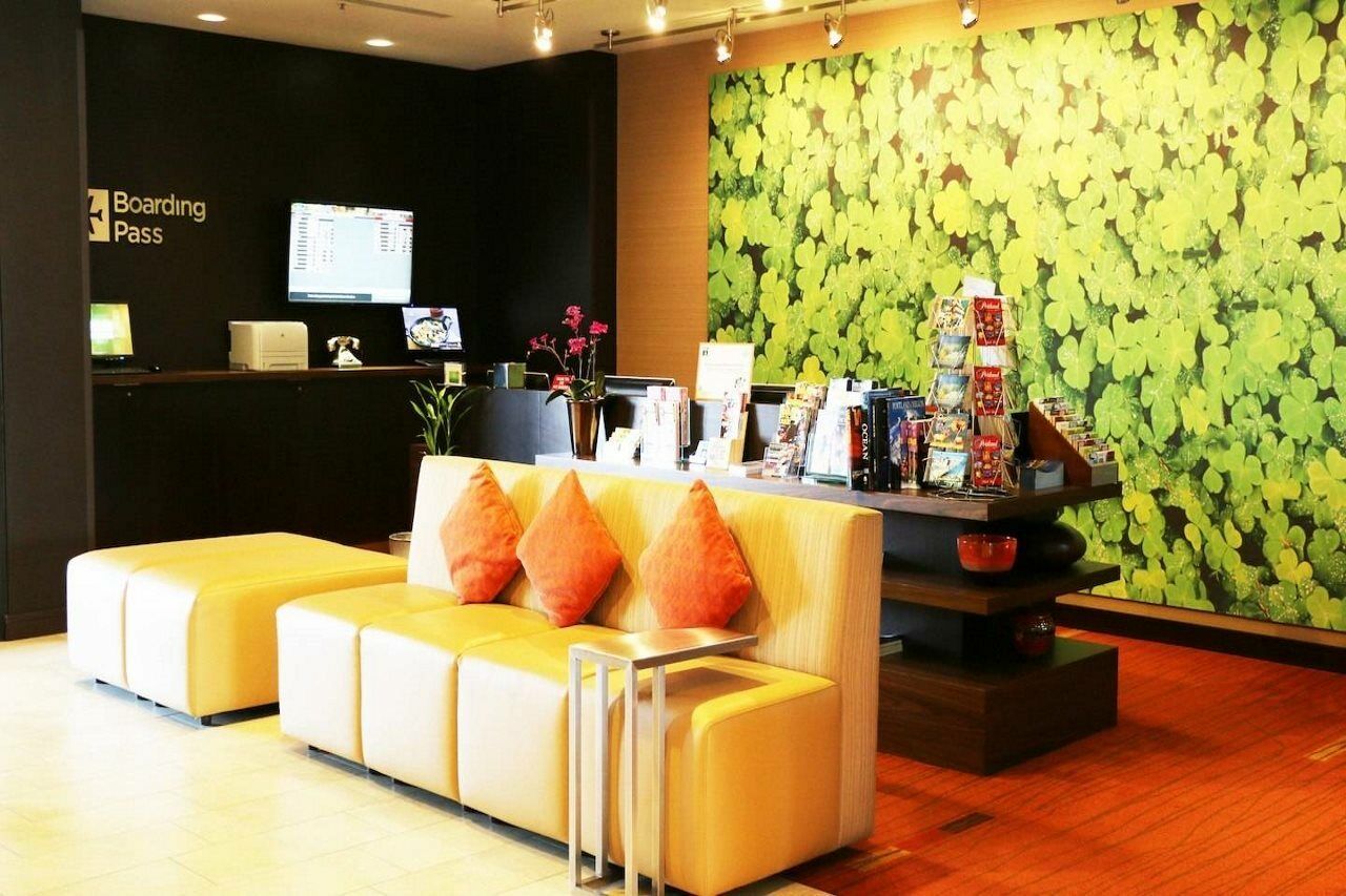 Courtyard By Marriott Portland Airport Hotel Екстериор снимка